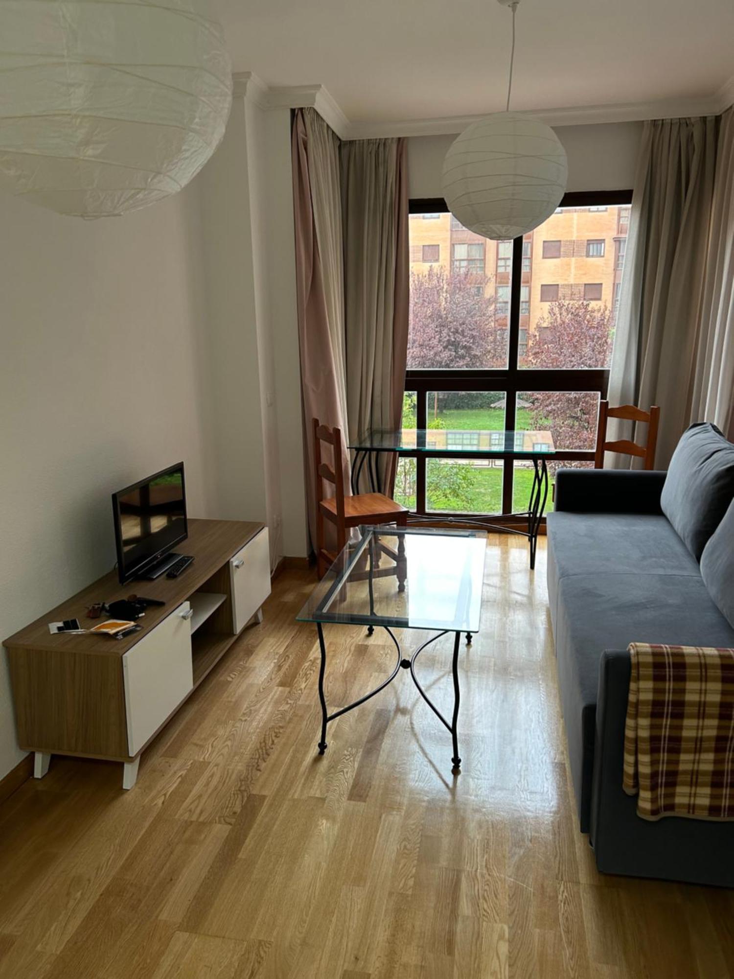 Apartamento Completo Tranquilo 2 Cerca Del Estadio Metropolitano De Ifema Recinto Ferial Y Del Aeropuerto De Madrid