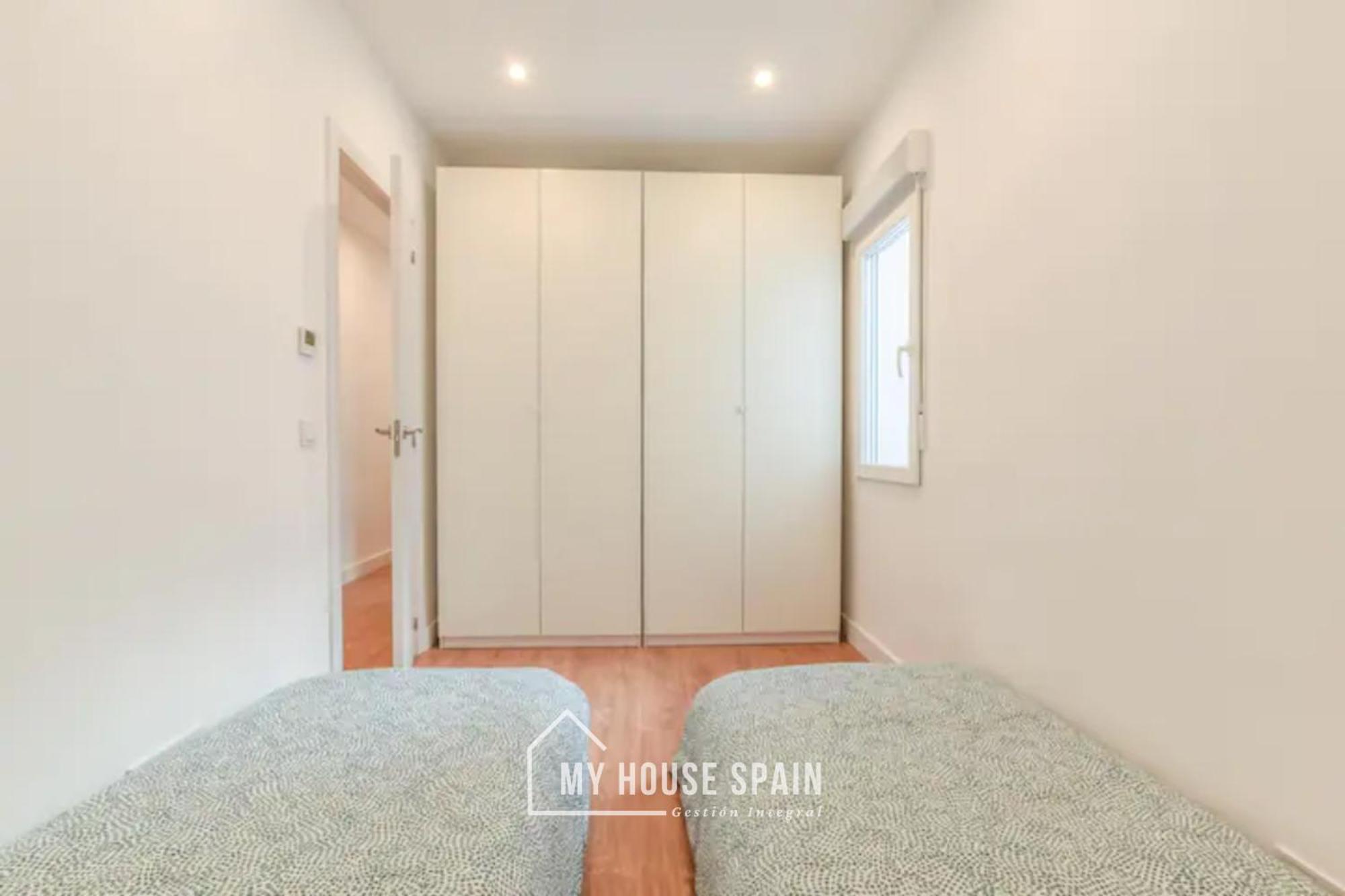 Apartment Myhousespain - Moderno Piso En Embajadores Madrid