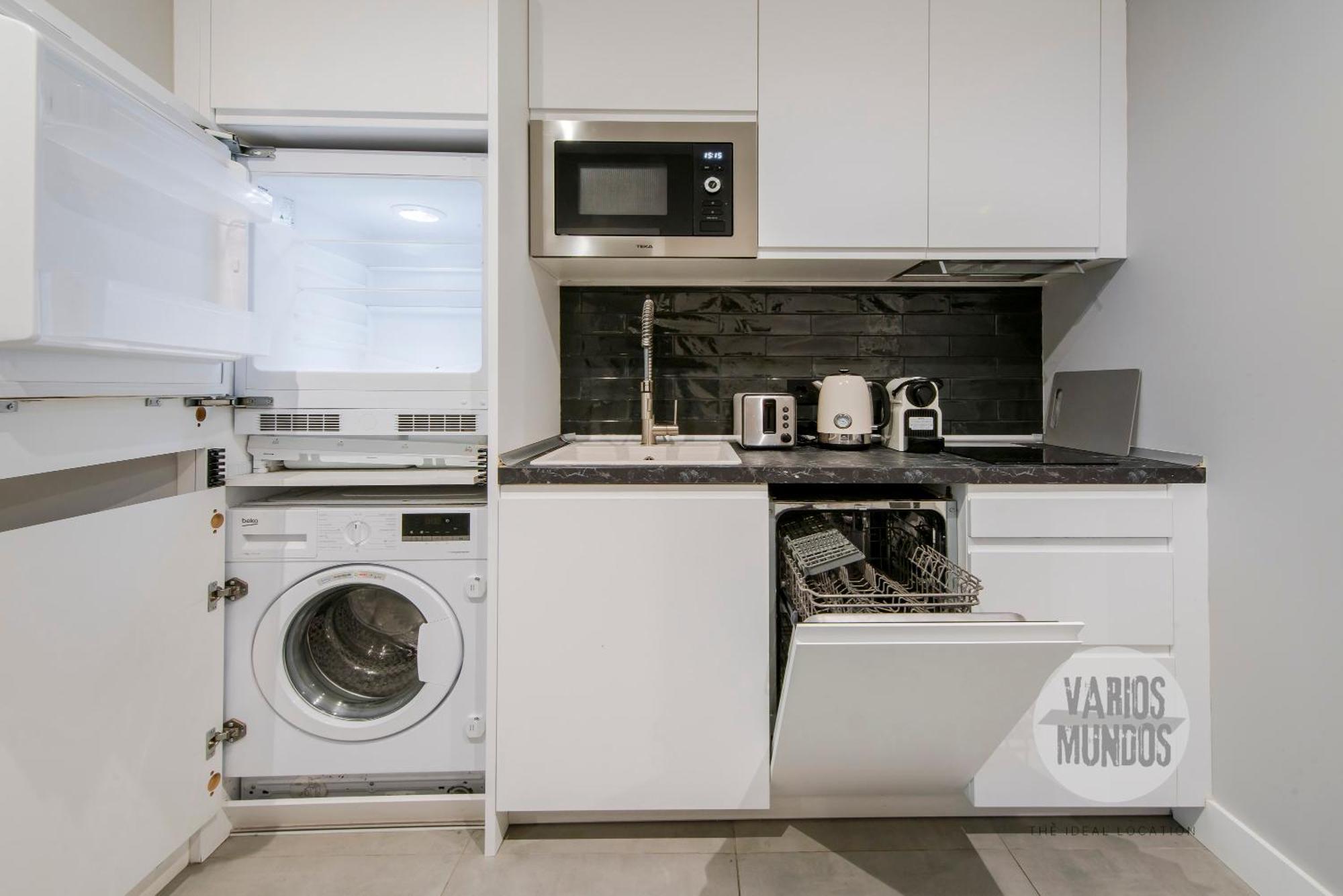 Apartment Letras A Tus Pies 7 En San Pedro 26 Gl Madrid