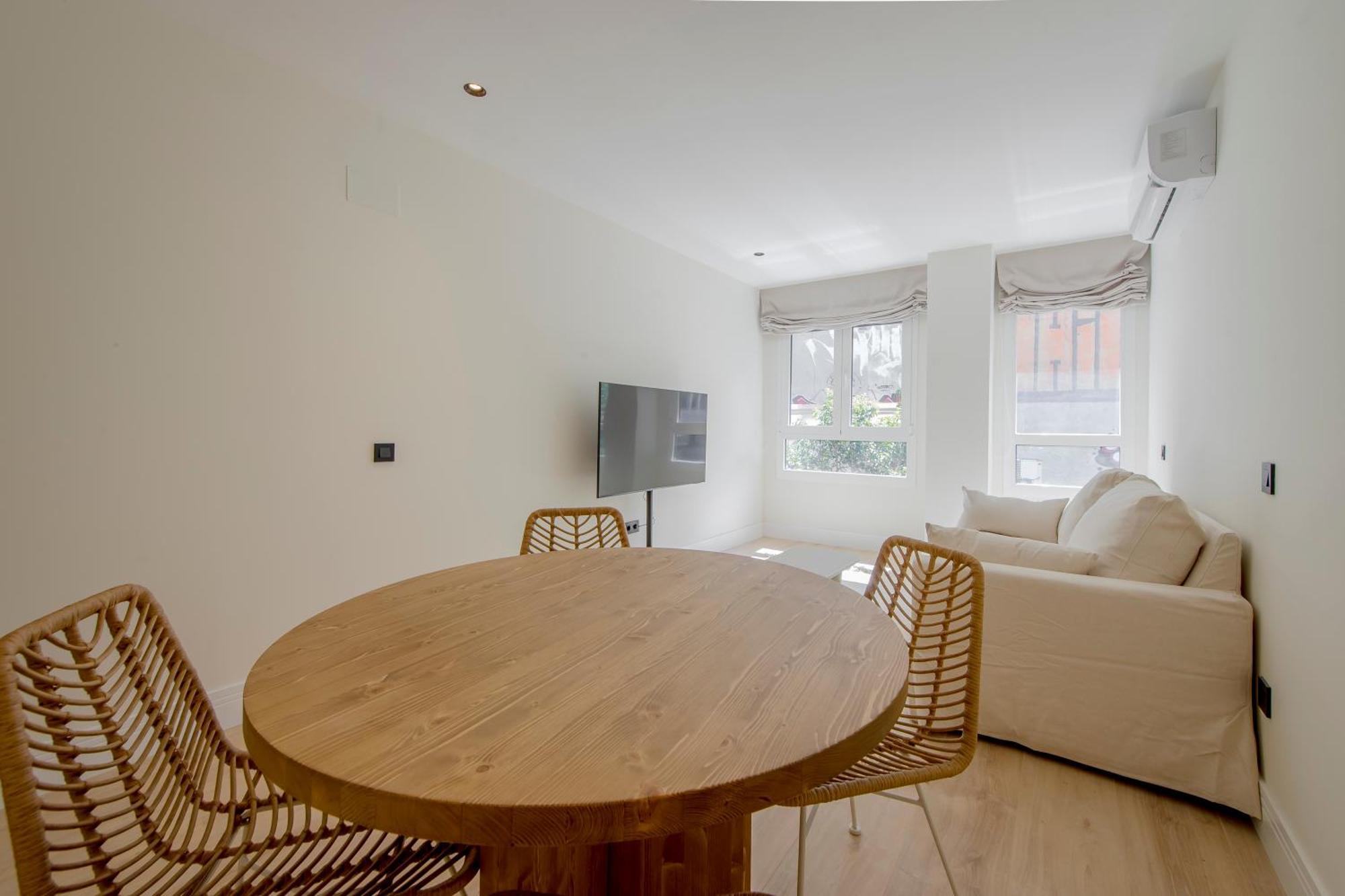 Apartment Malasana Calida 4, Ven A San Bernardo 20 E3 Madrid