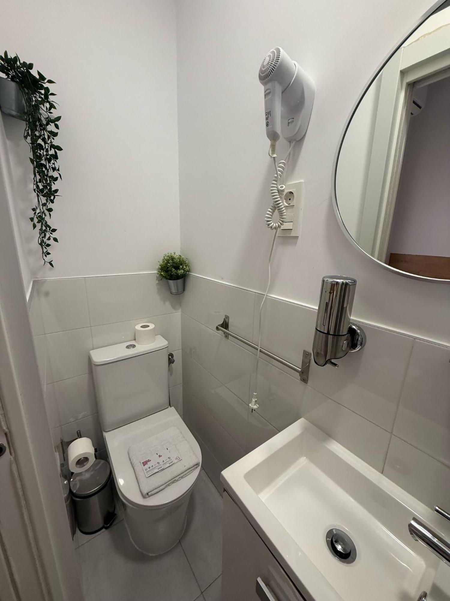 Guest house A Nuestra Senora De La Paloma 2*