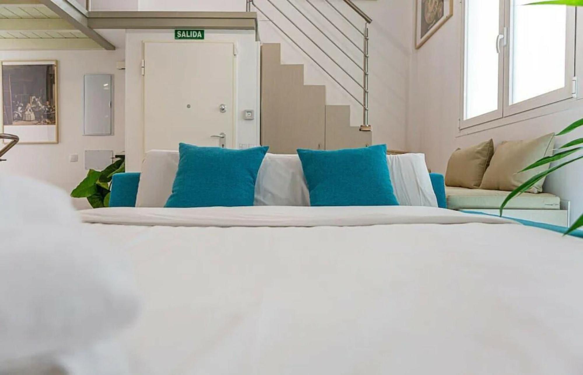 2bedroom Duplex In Hortaleza Near Metro * Madrid
