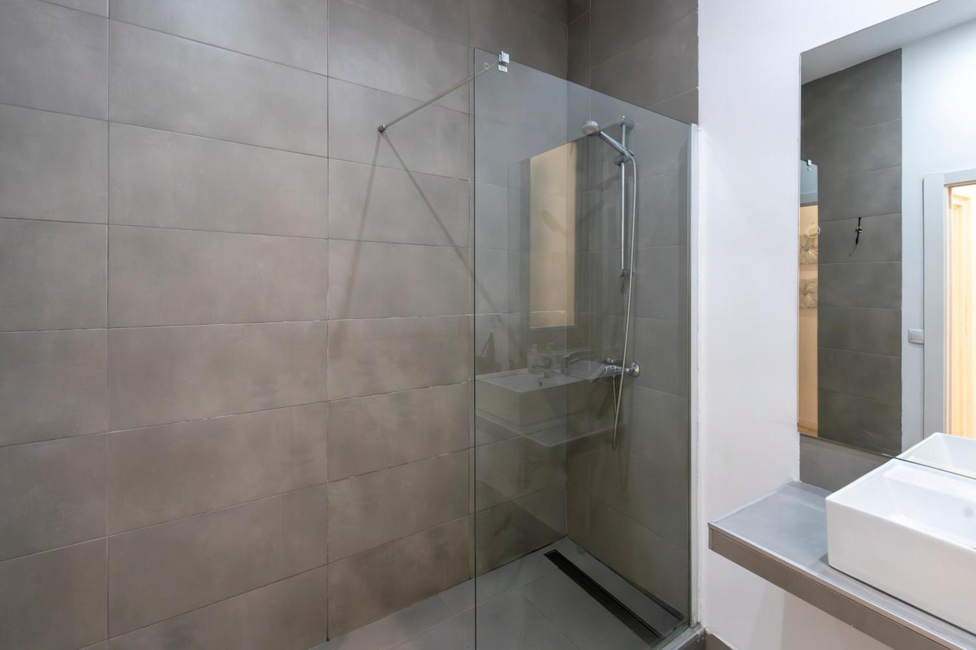 Apartment For New Design Temporal Puerta Del Sol Pre10a Madrid