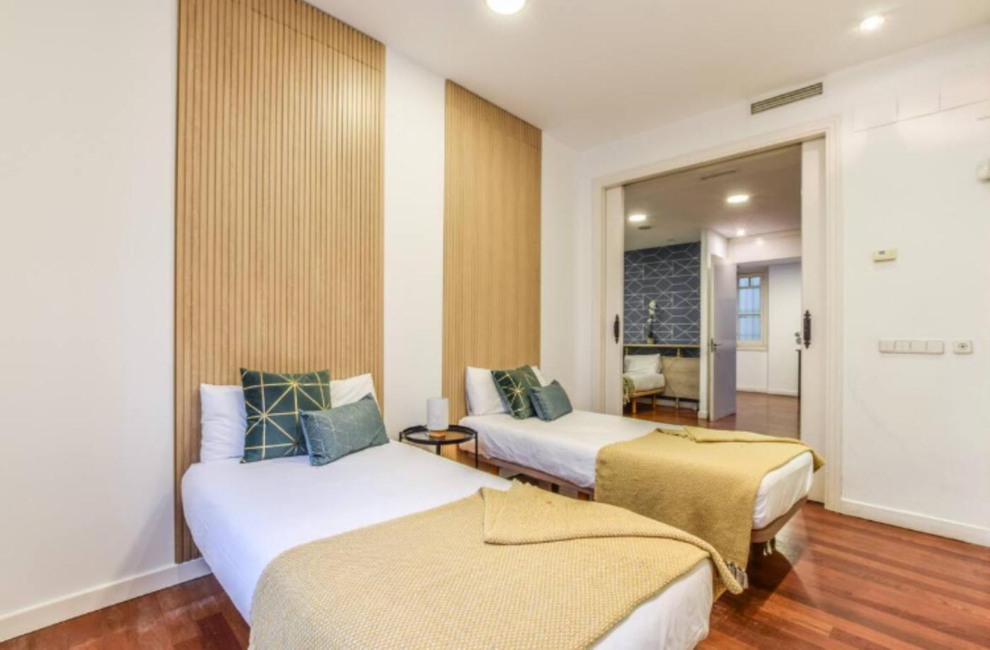 Your Ideal In Fuencarral - Modern And Comfortable Apartment Madrid