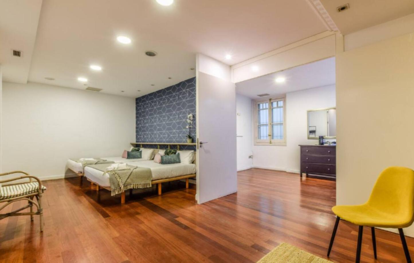 Your Ideal In Fuencarral - Modern And Comfortable Madrid