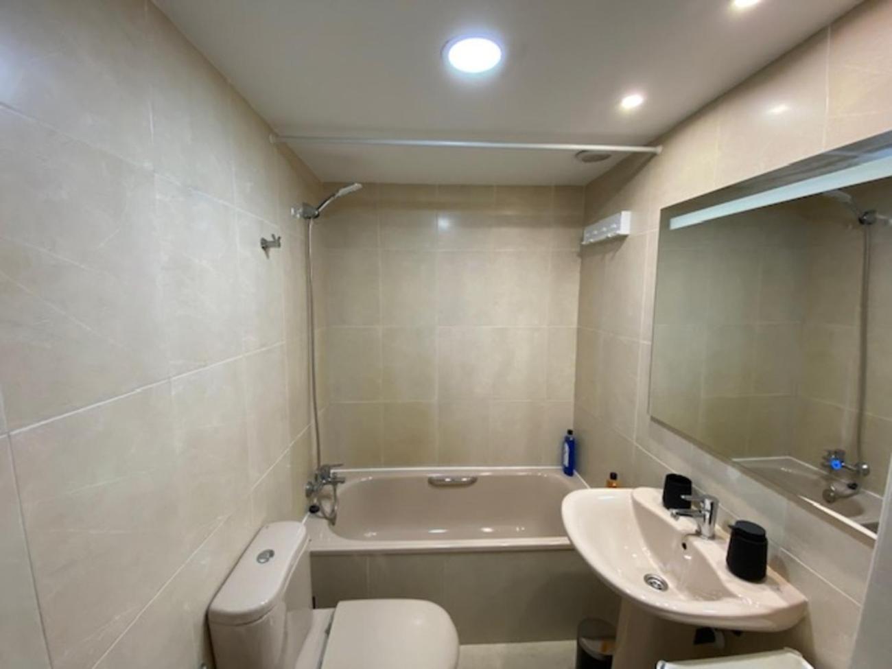 Apartment Ifema-aeropuerto *