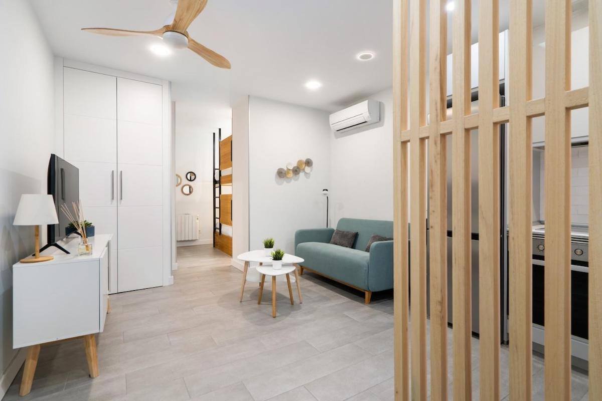 Apartment Cozy 2a In Ciudad Lineal For 4 Pax - Zigia A