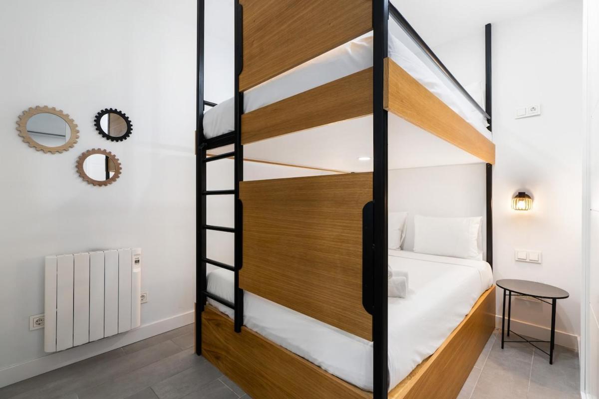 Apartment Cozy 2a In Ciudad Lineal For 4 Pax - Zigia A