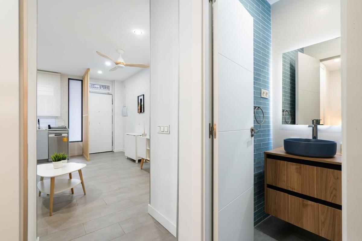 Apartment Cozy 2a In Ciudad Lineal For 4 Pax - Zigia A