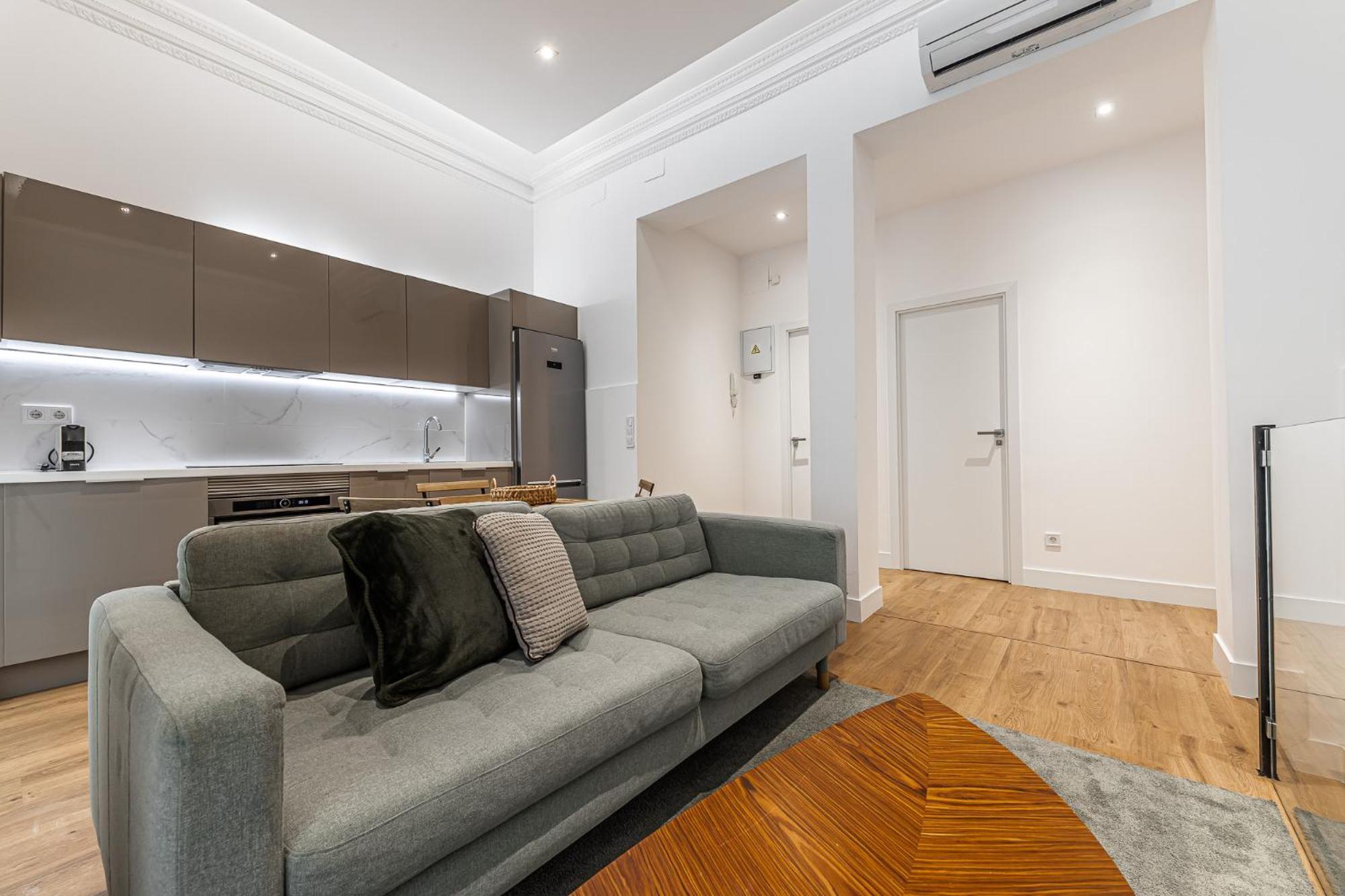 Waou Essence I Anton Martin Apartment Madrid