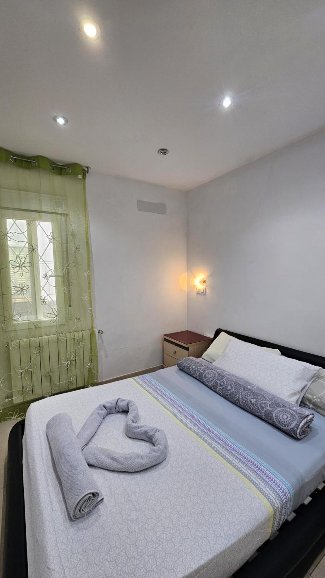 Apartment Doble Con Tv65 Madrid