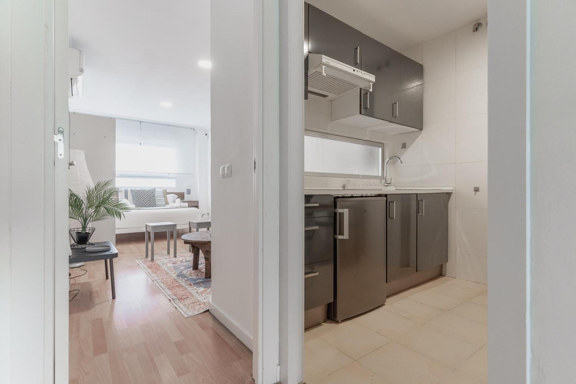 Cozy With Pool -1bedroom 1bathroom-bernabeu * Madrid