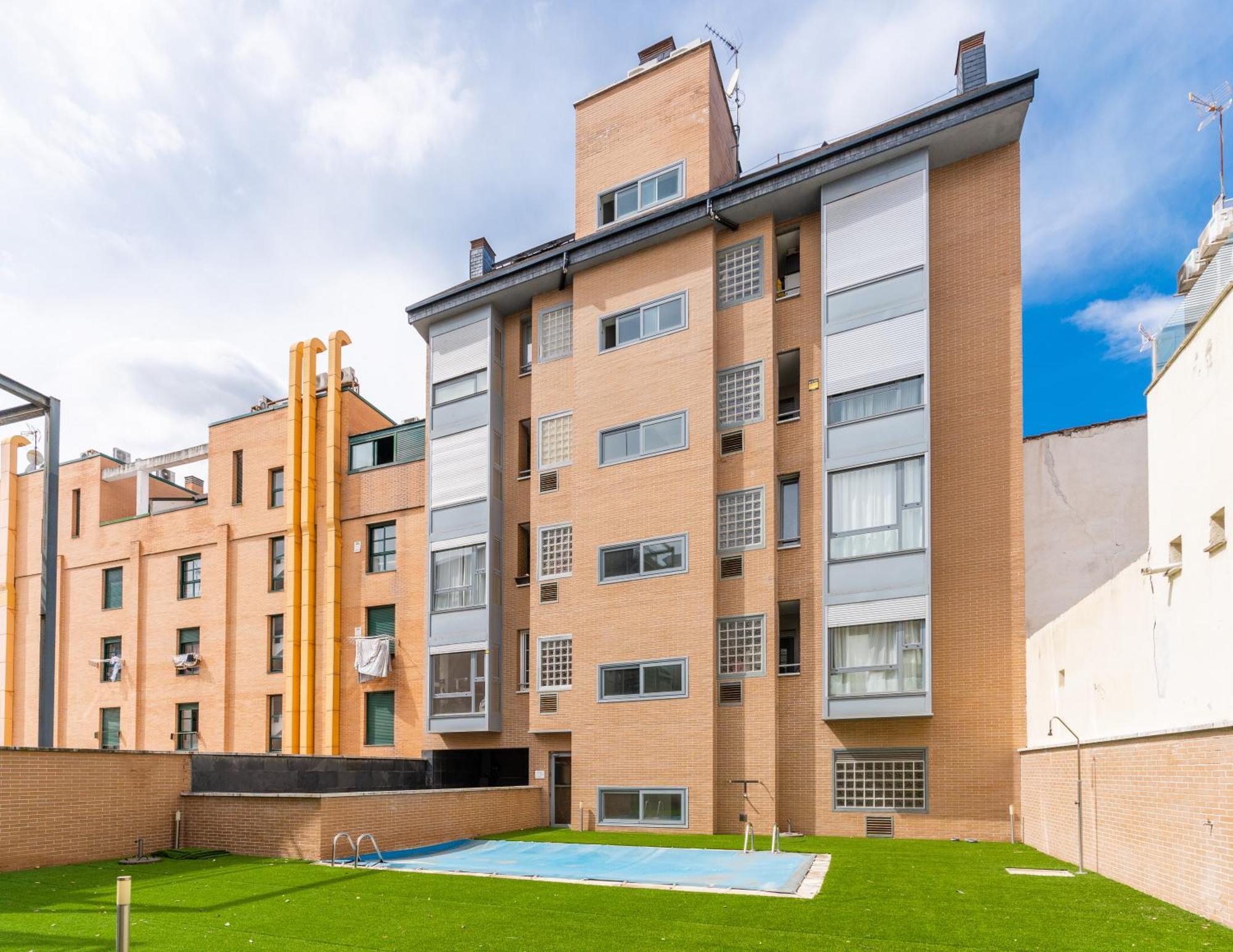 Apartment Cozy With Pool -1bedroom 1bathroom-bernabeu *