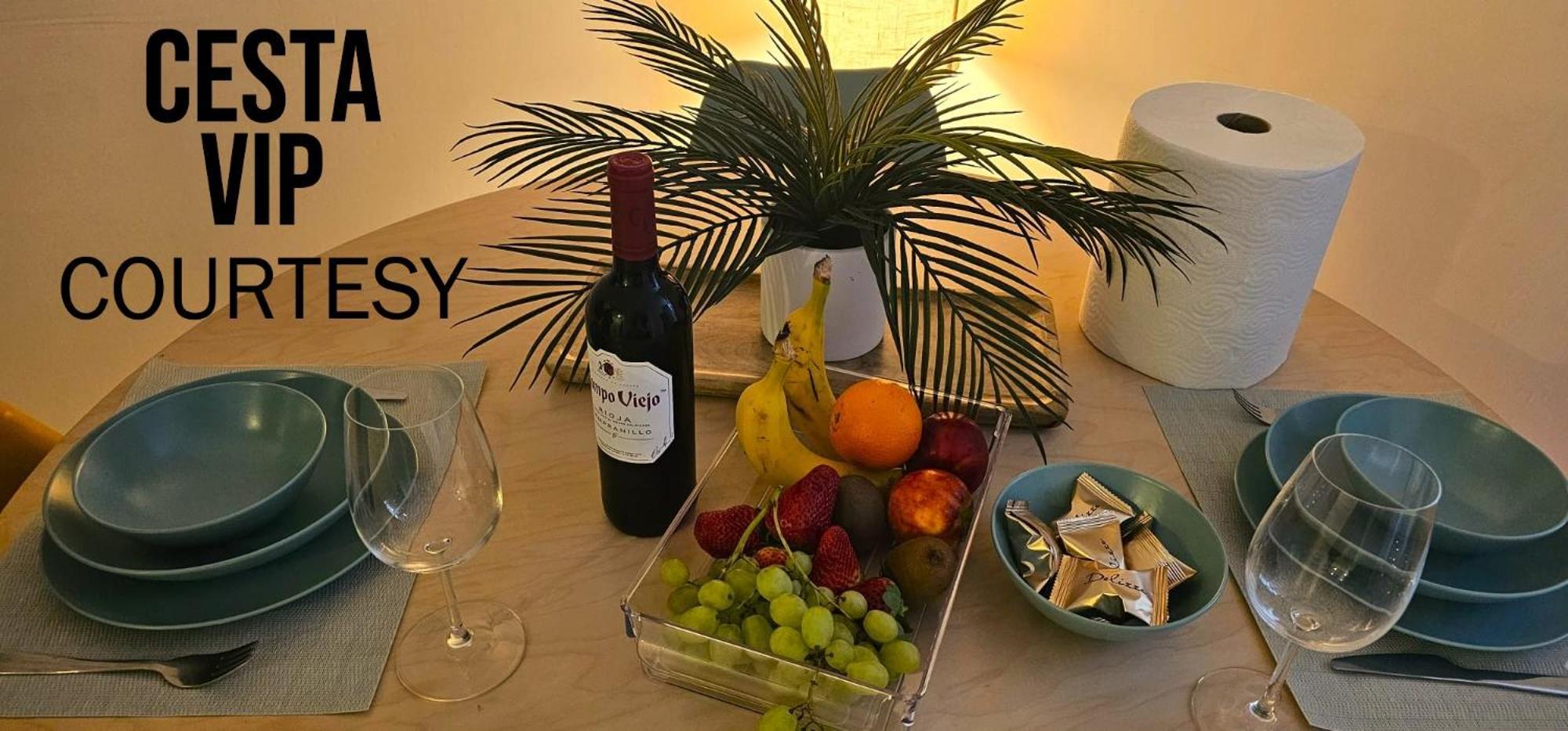 Apartment Urban Suites- Nuevo Apartahotel-7 Boutique Full Equiped Madrid
