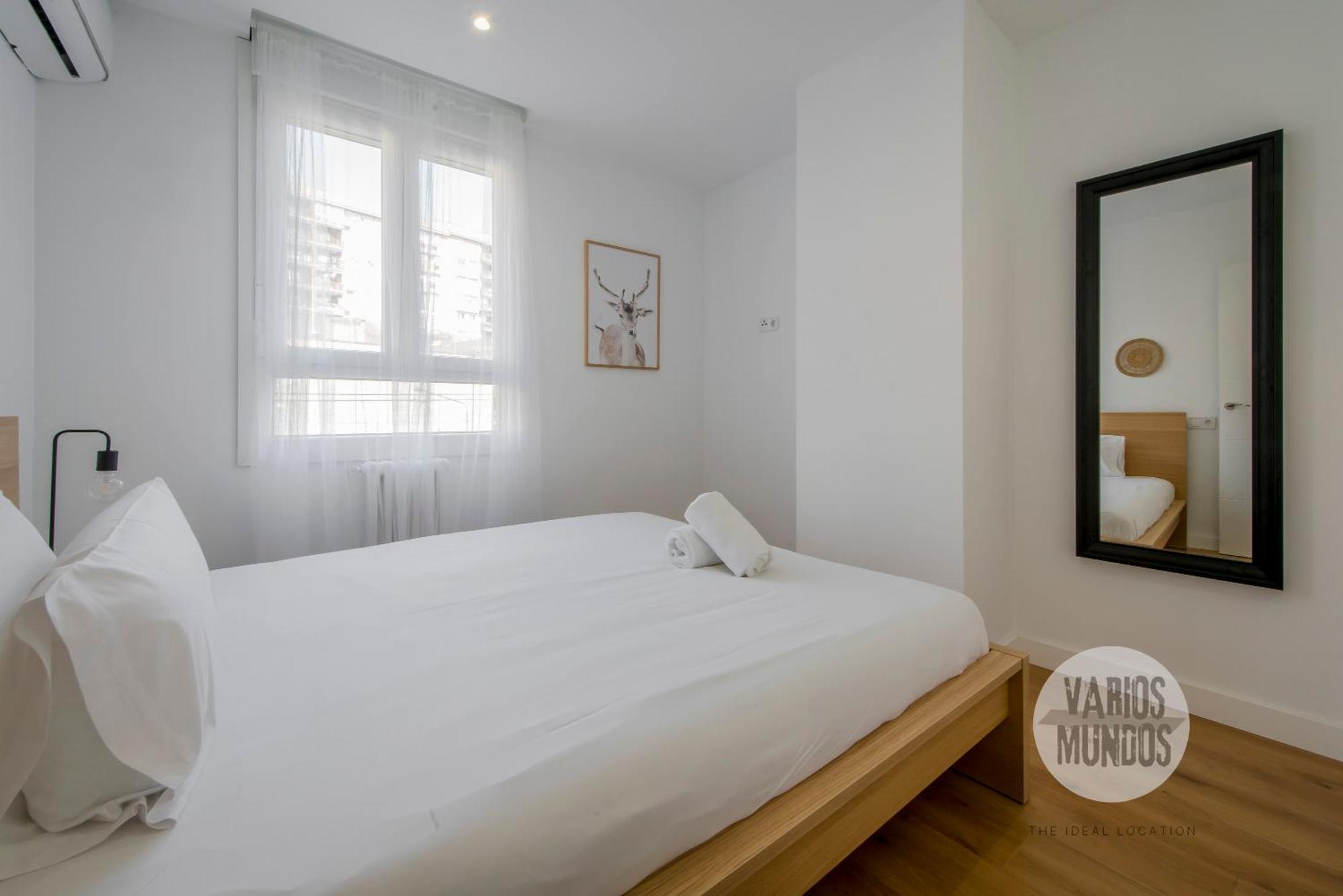Elegancia Con Parking 4, Vive La Latina Apartment *