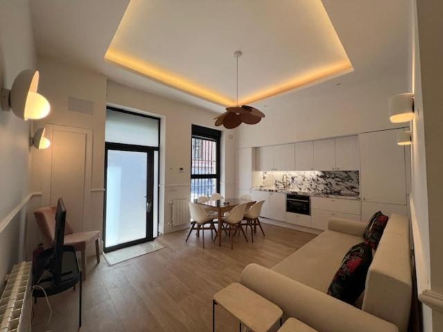 Bernabeu I Apartment *