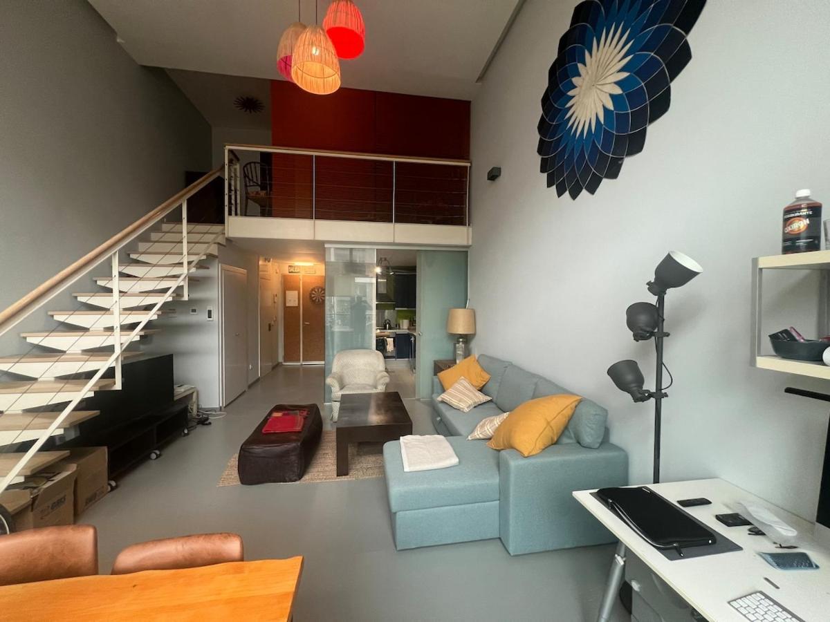 Bright Duplex For 4 Pax - Camarillo Madrid
