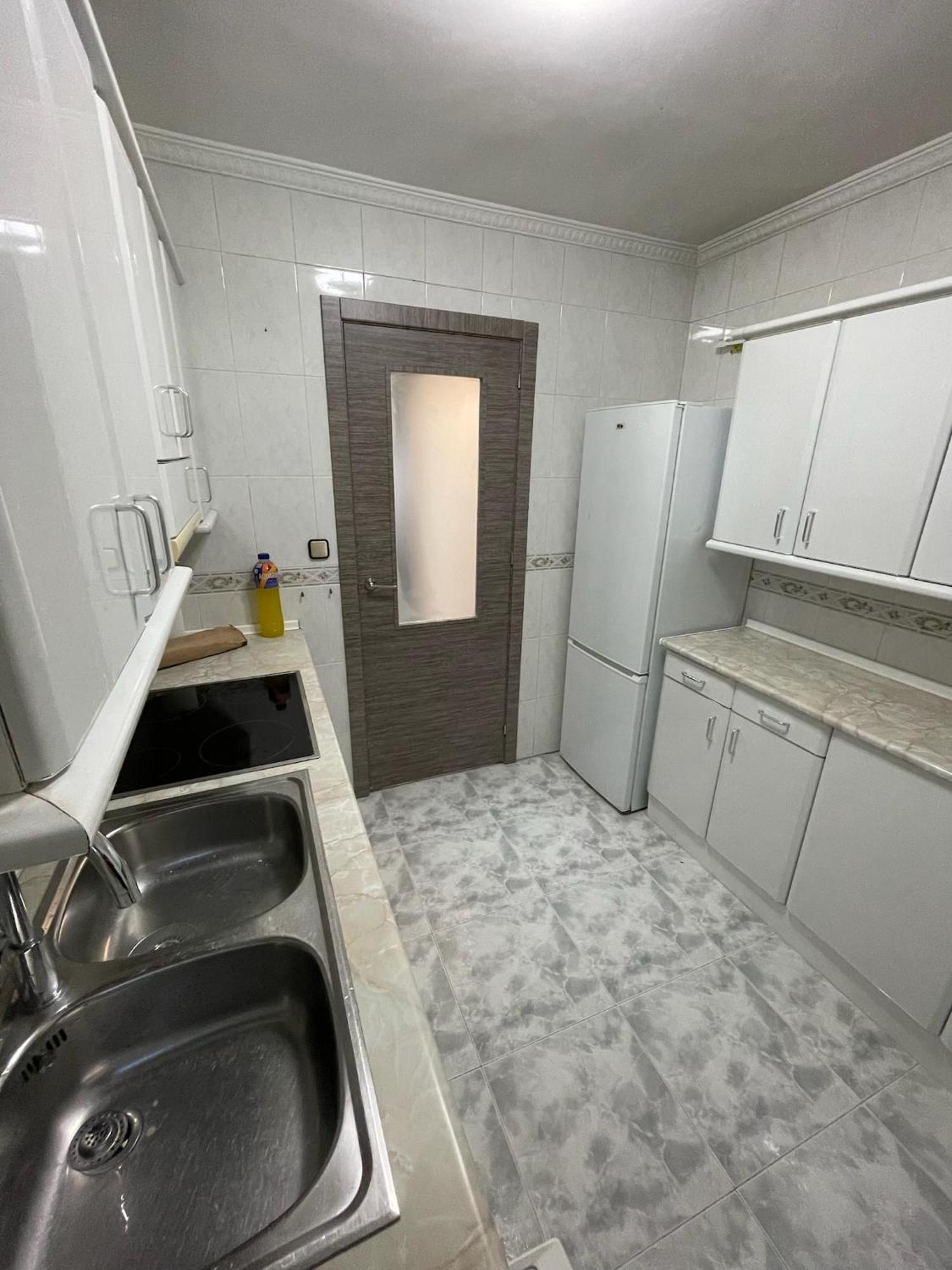 Apartment Piso En Moncada Bajo *