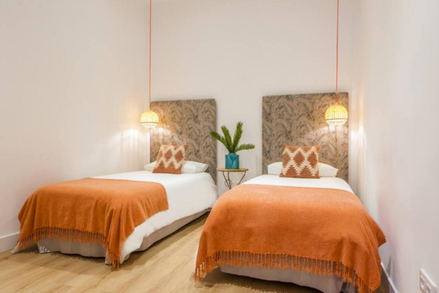 Charming Refuge A Few Steps From Puerta Del Sol Apartment *