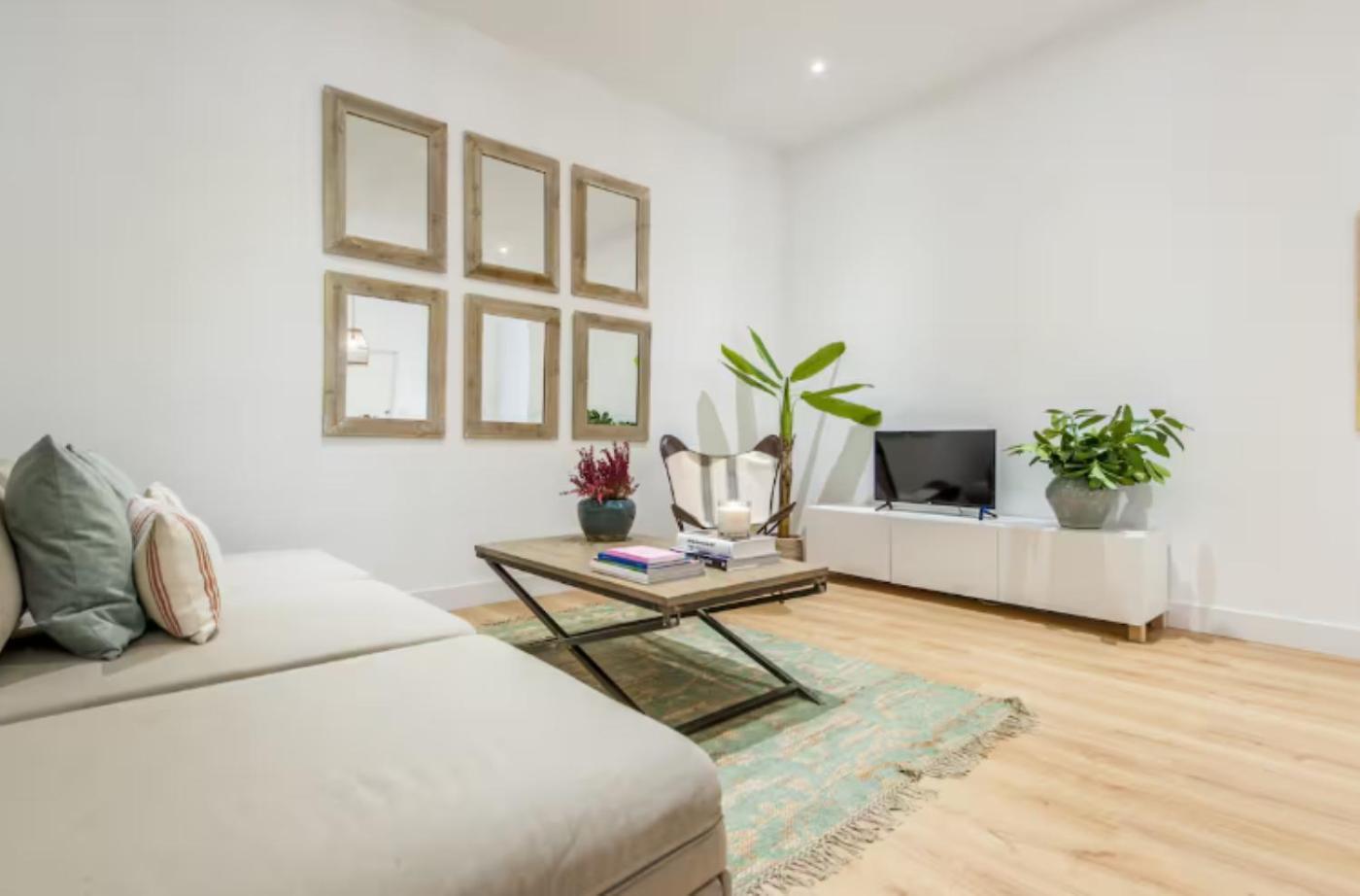 Apartment Charming Refuge A Few Steps From Puerta Del Sol Madrid
