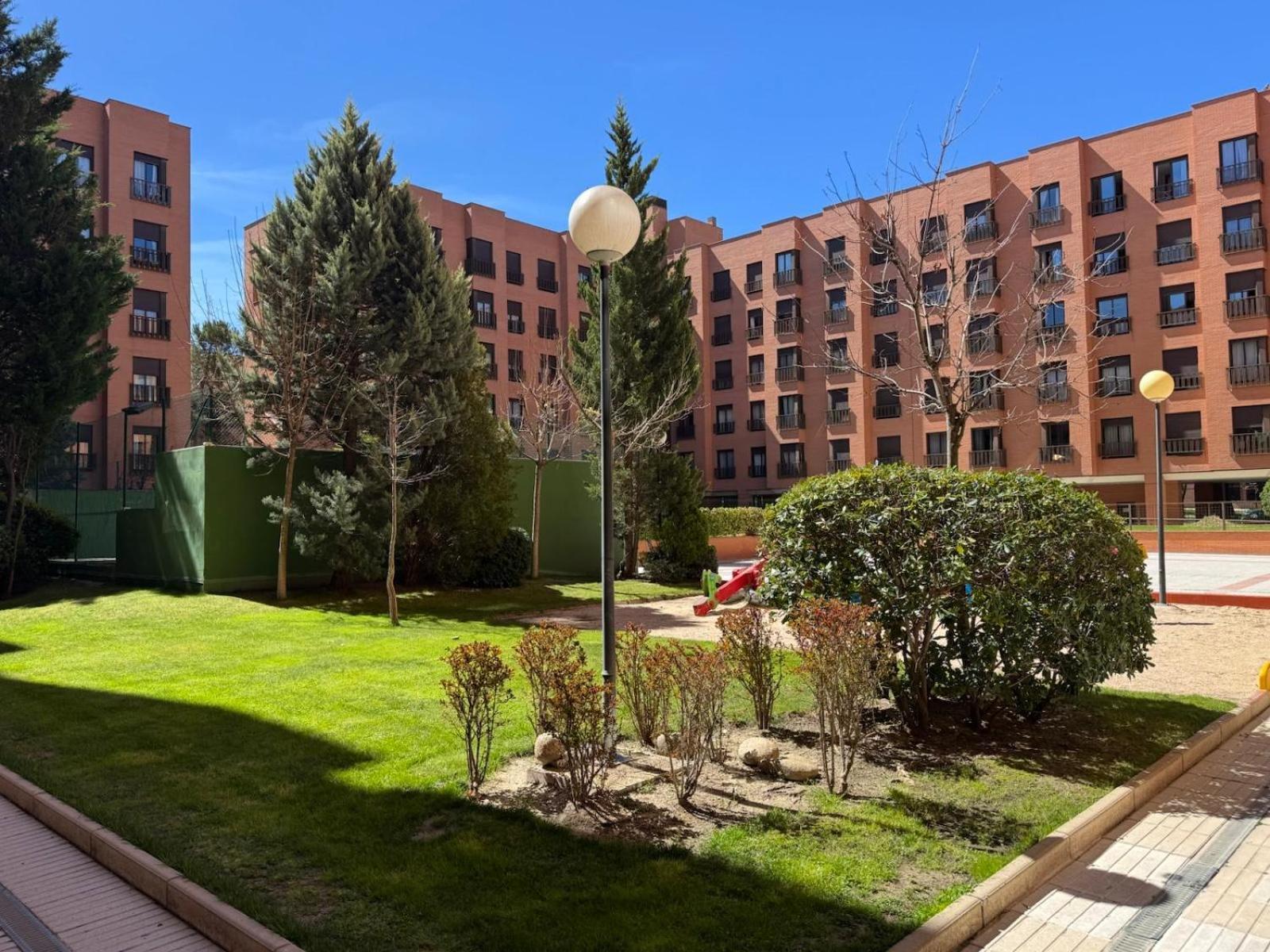 Apartment Airport Plenilunio Beige Madrid