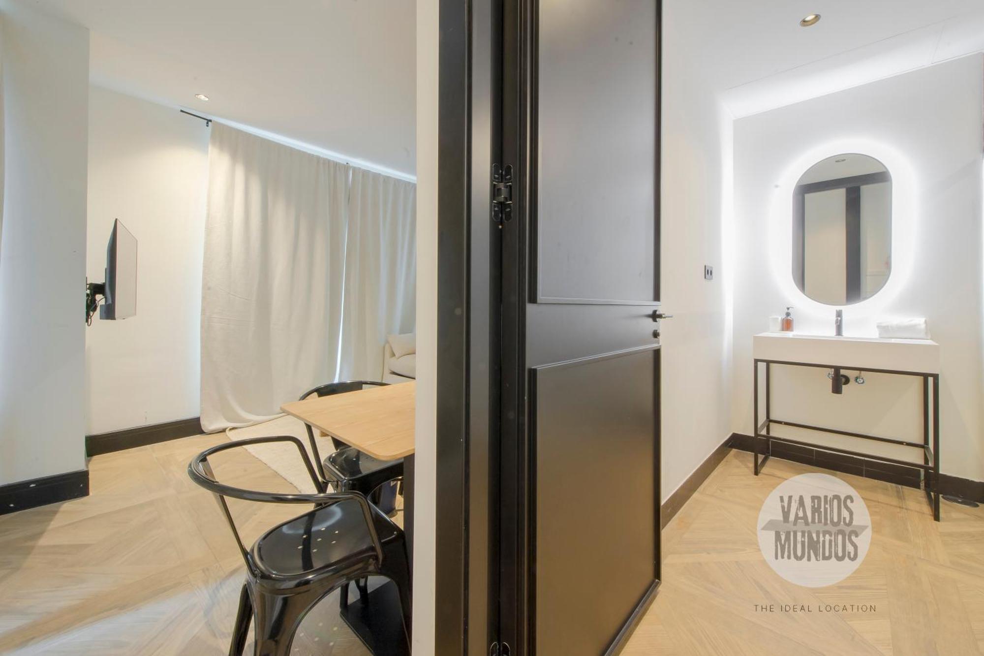 Edificio Aguilas Apartment *
