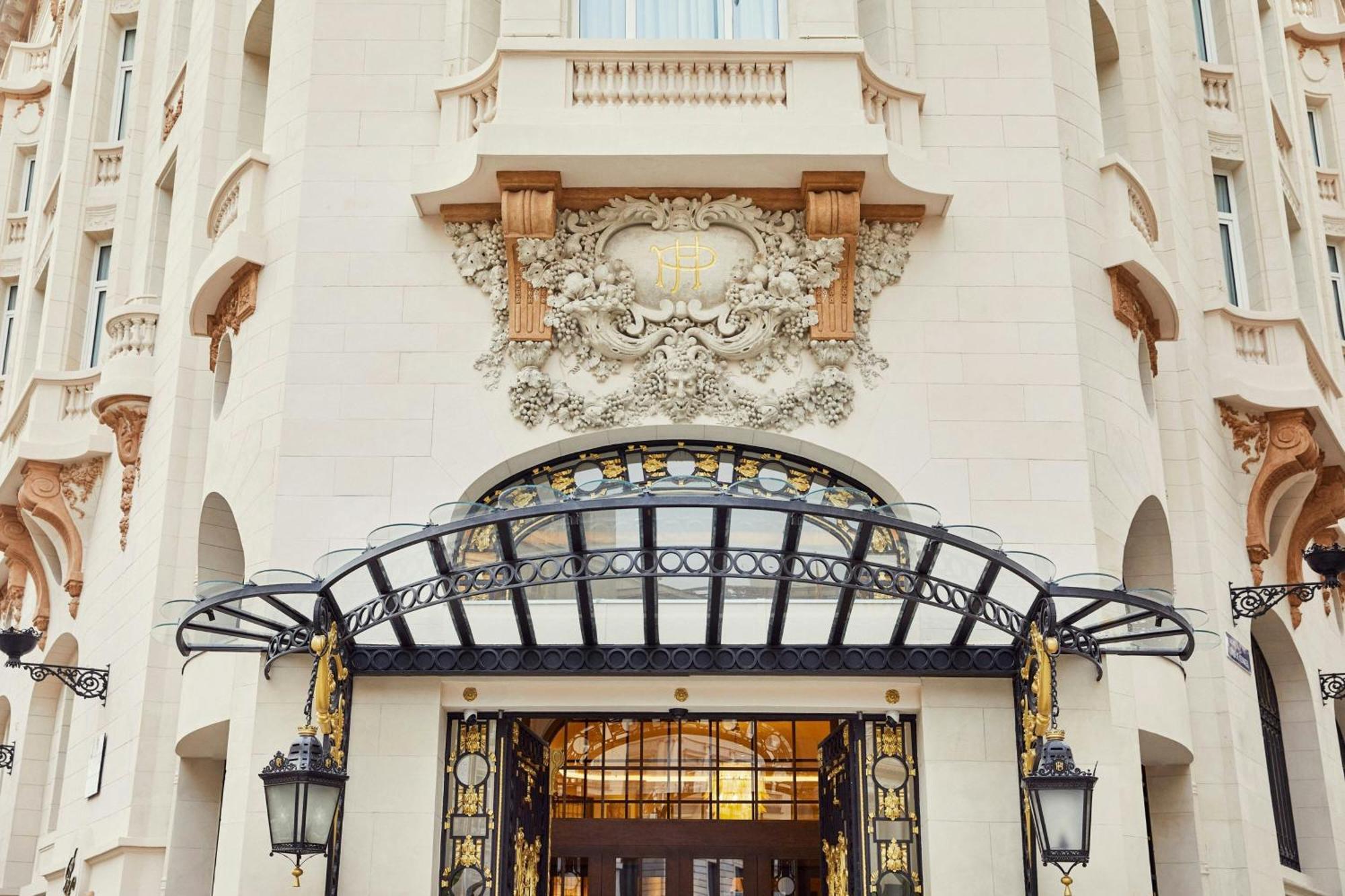 The Palace, A Luxury Collection Hotel, Hotel 5*