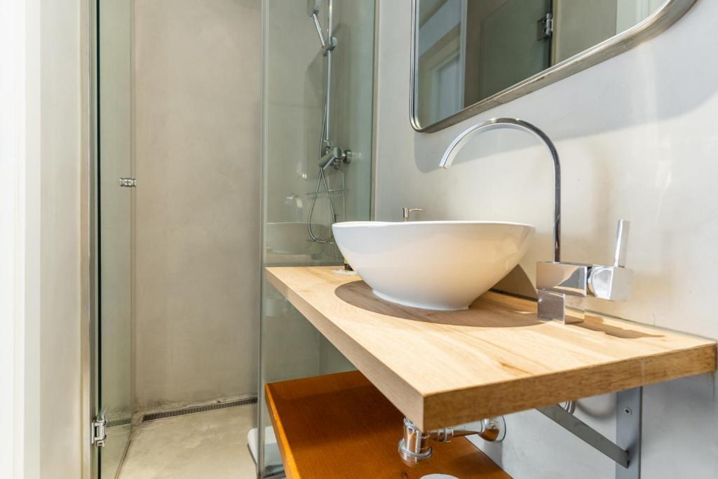 Apartment Modern Stylish -1bd 1bath-lavapies Madrid