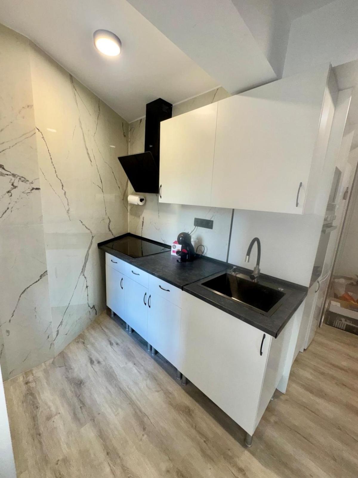 Apartment Cuatro A 15 Minutos Del Centro De *