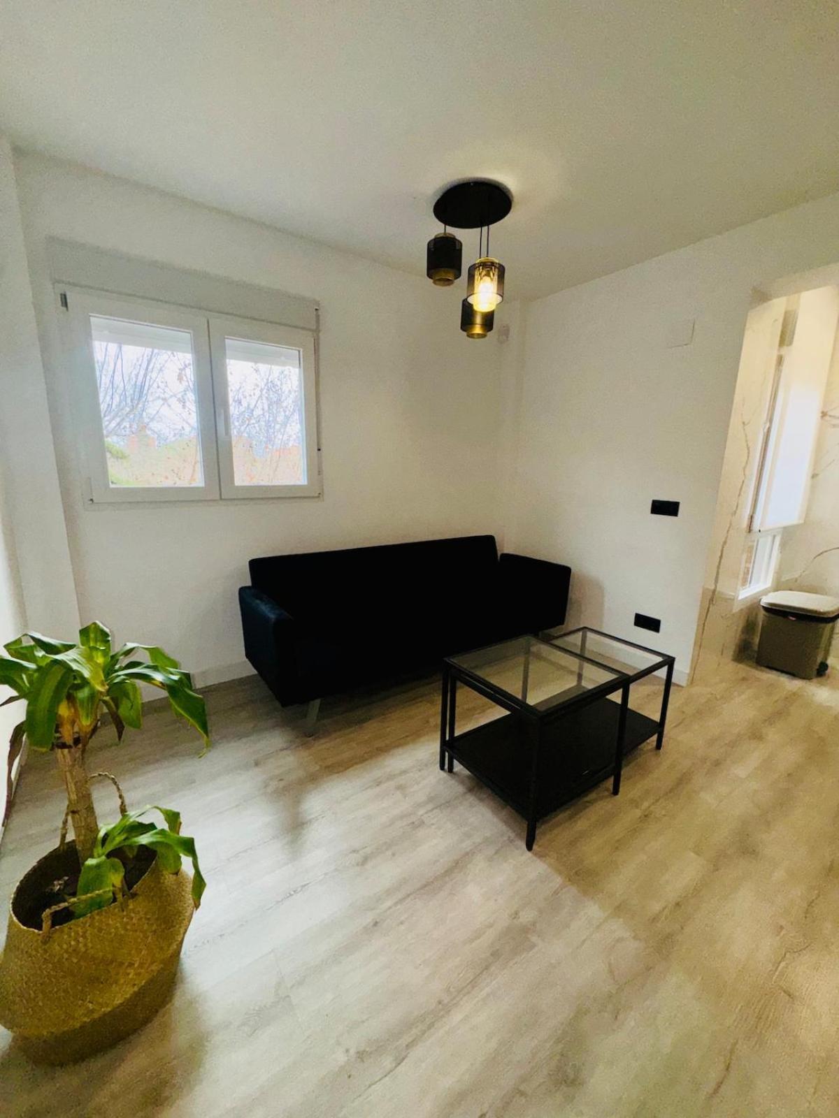 Cuatro A 15 Minutos Del Centro De Apartment Madrid
