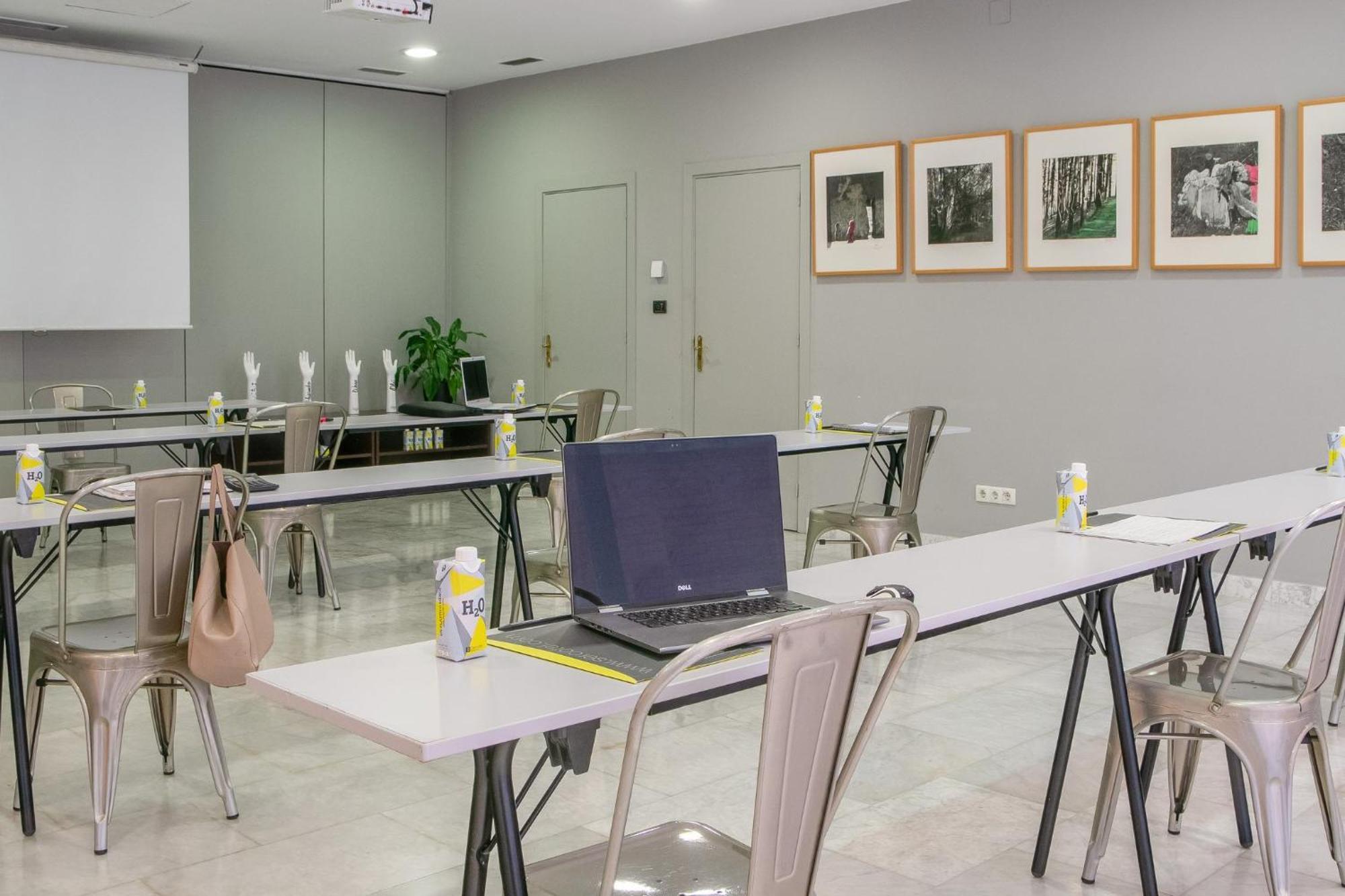 Hotel Sercotel Aeropuerto Madri