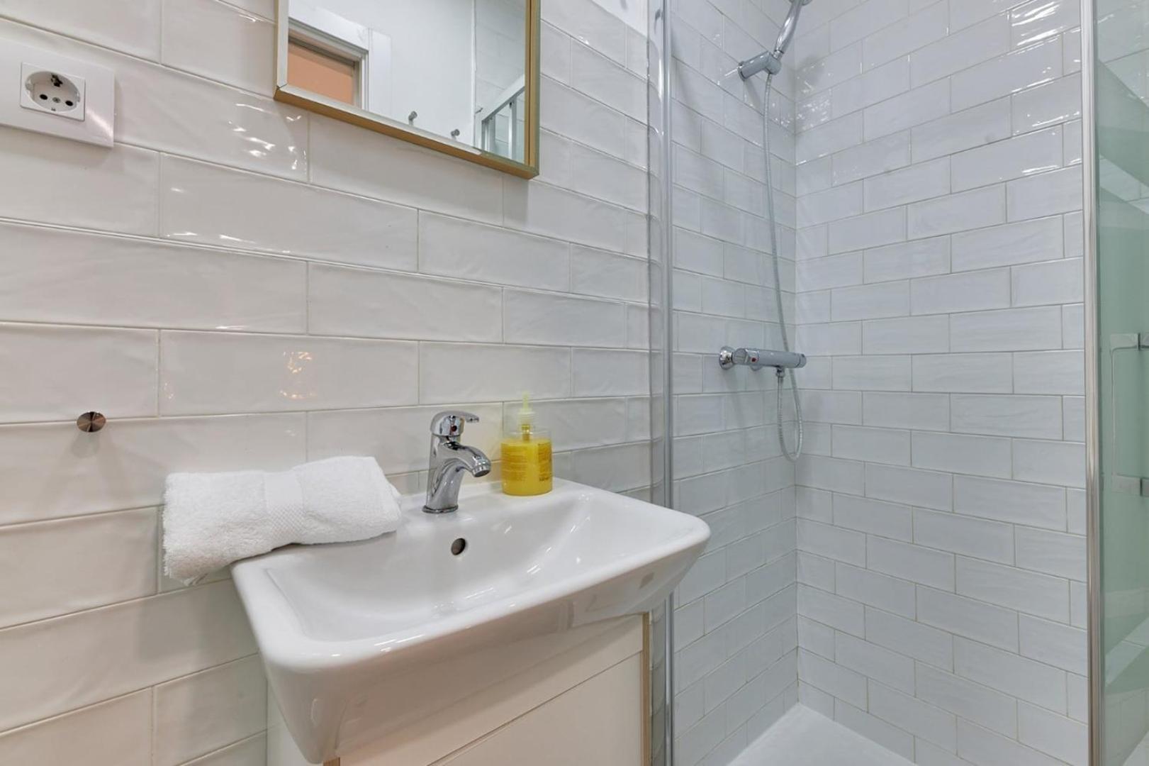 Apartment Fee4me. Amazing In The Heart Of Lavapies