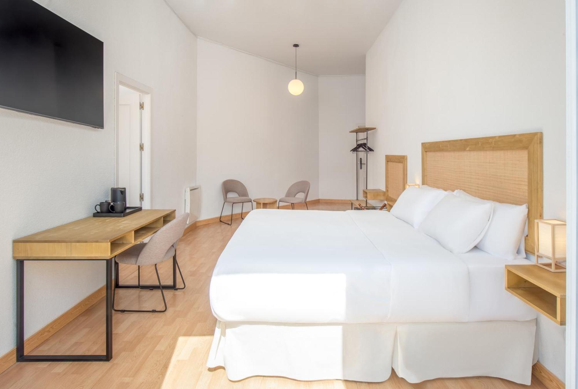 Hotel Luthia Puerta Del Sol Madri