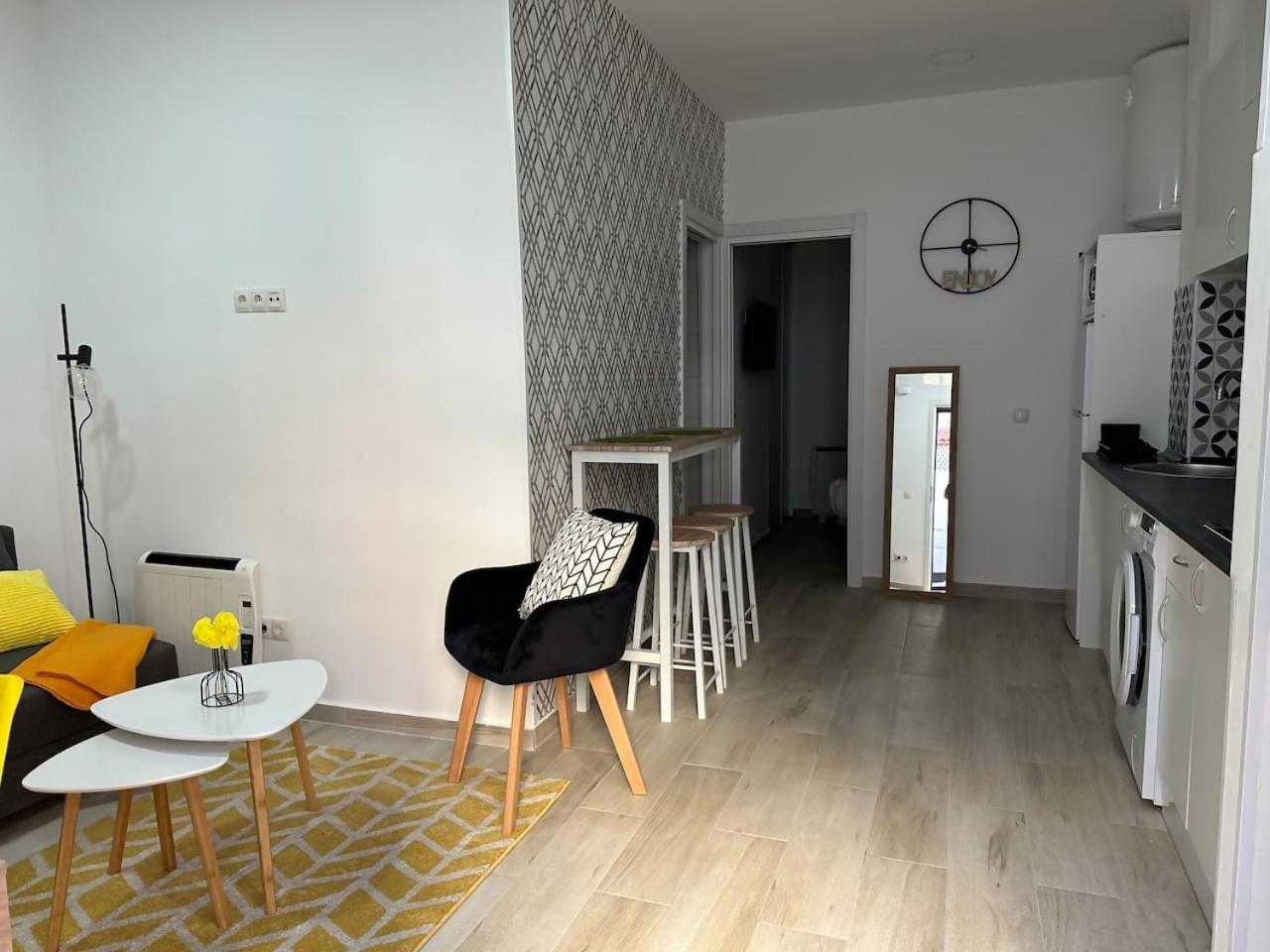 Riva 2 Apartment Madrid