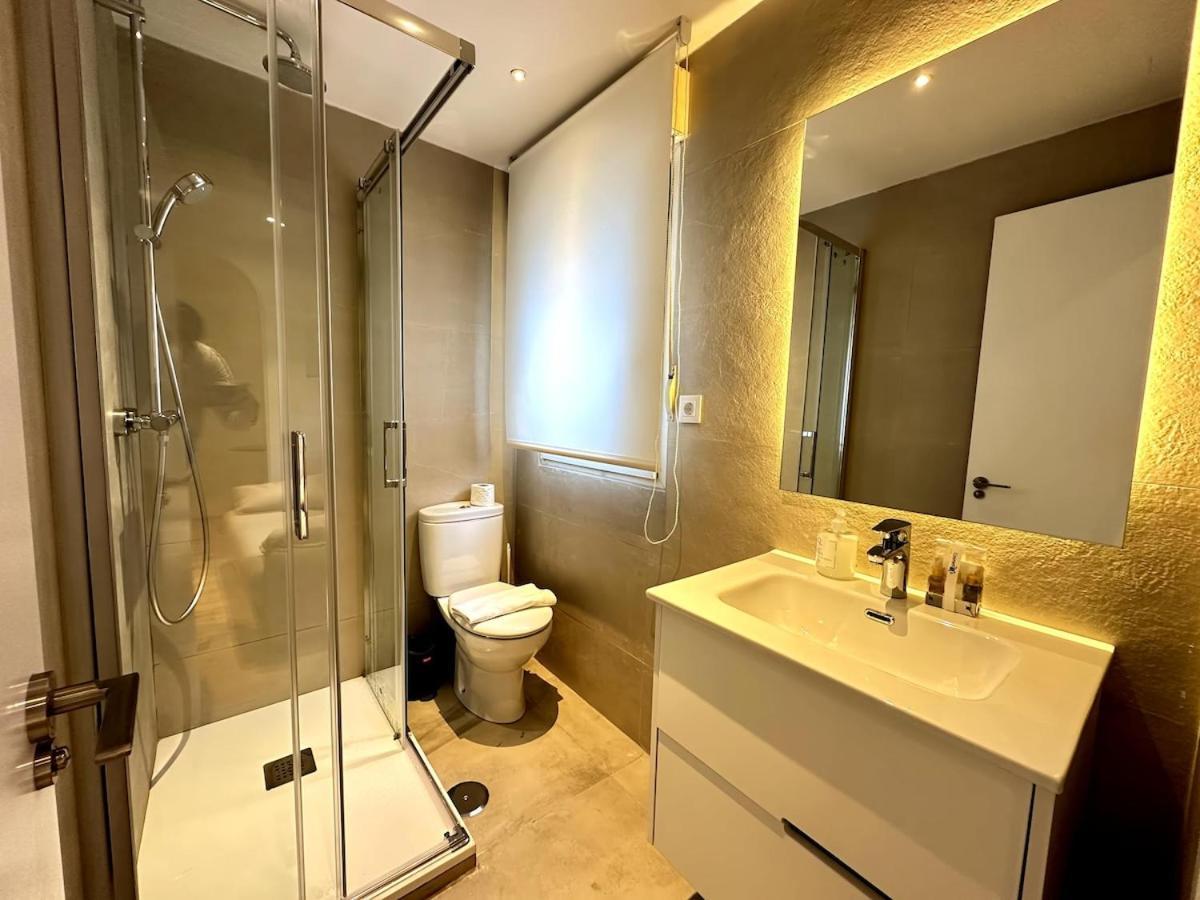 Cb10 - Stylish Modern Apartment- 5-minute Walk To Gran Via