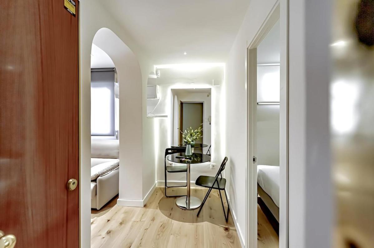 Lejlighed Cb10 - Stylish Modern Apartment- 5-minute Walk To Gran Via *
