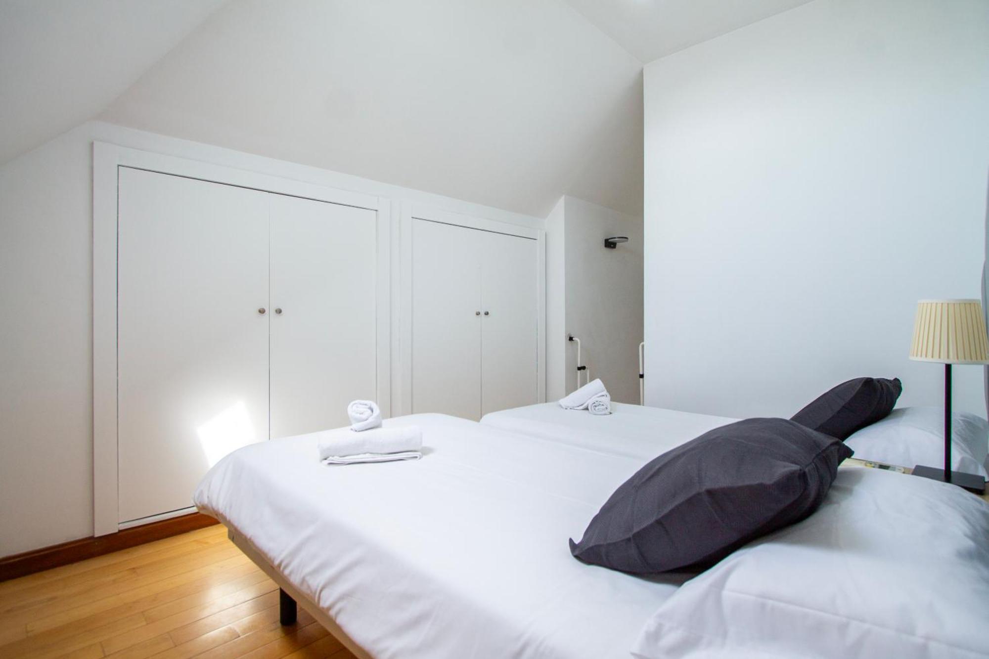 Apartment Adelfas Madrid