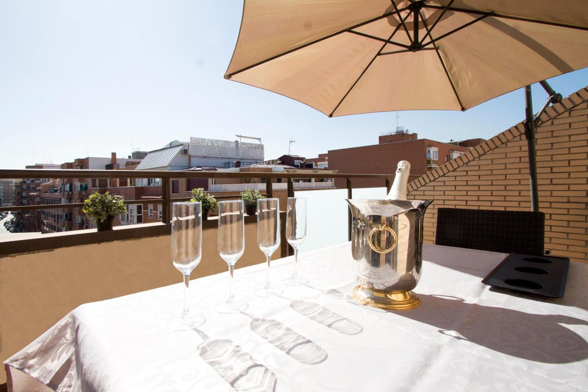 Apartment Adelfas *
