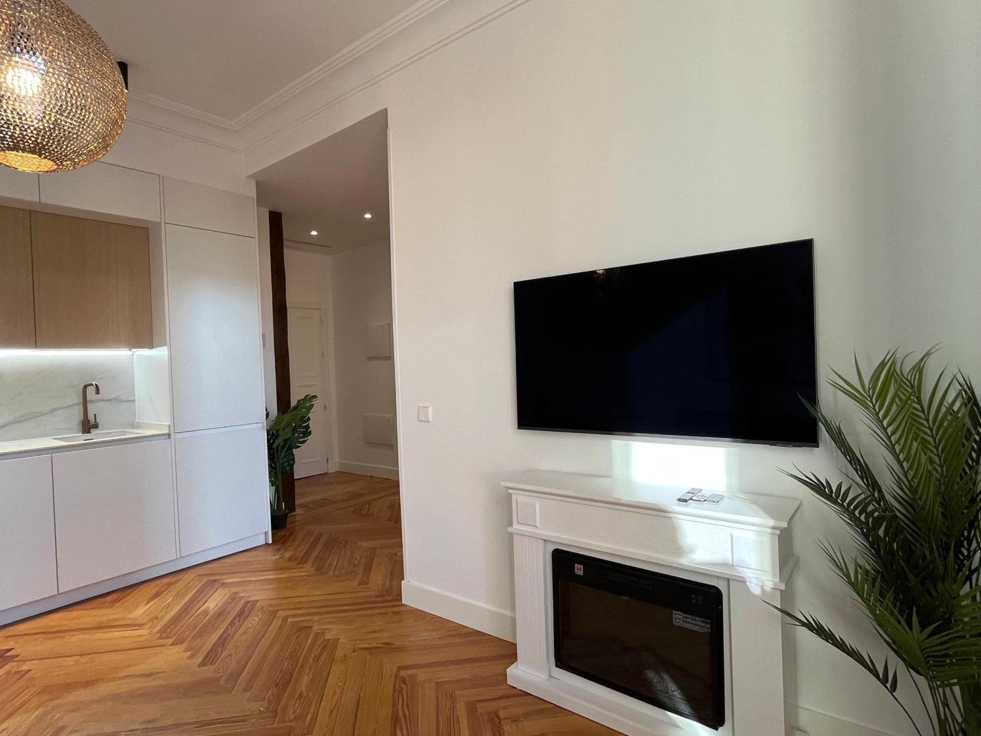 Apartment Dplace To Be - De Lujo En Centro Historico Madrid