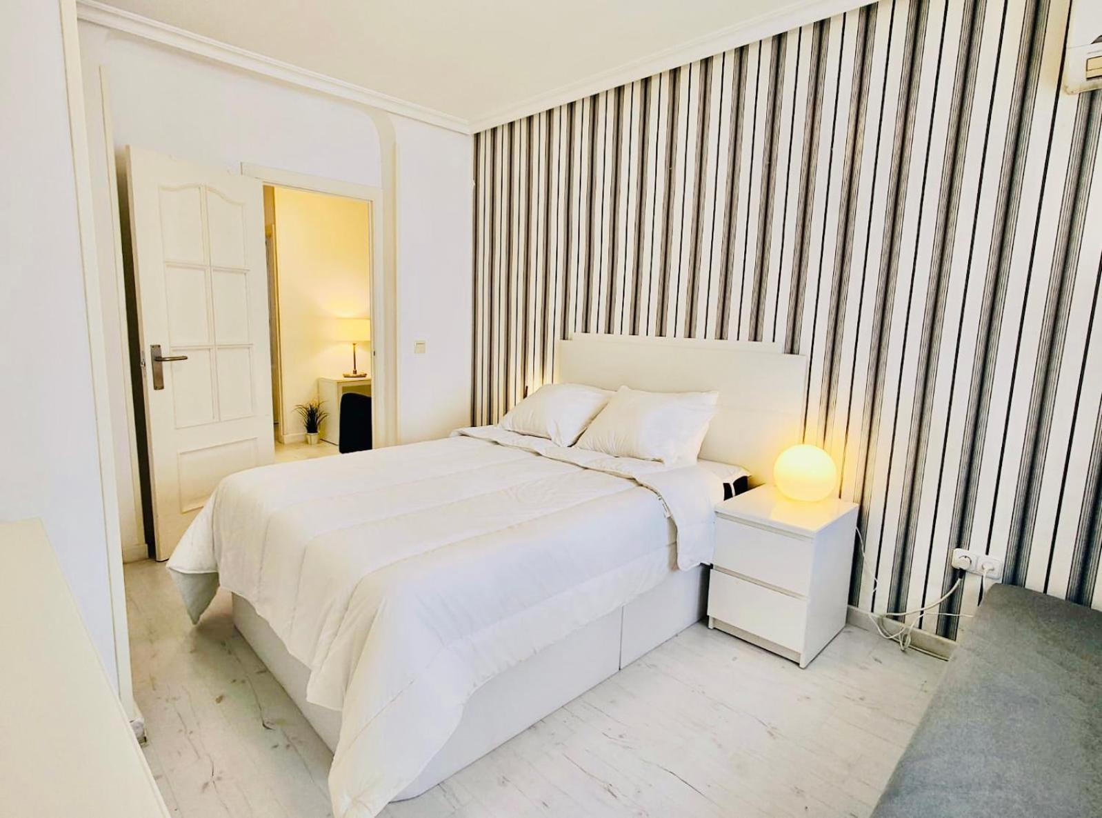 Centro - Gran Via - Callao Apartment *