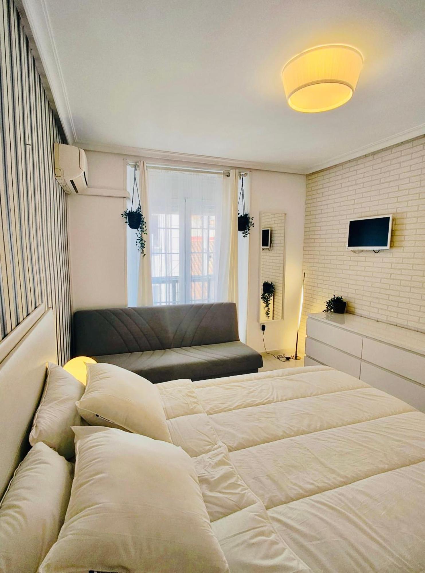 Centro - Gran Via - Callao Apartment *
