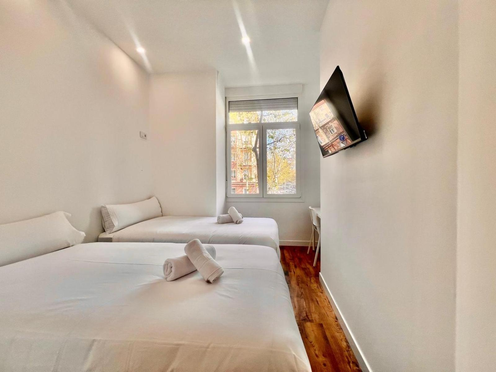 Bernabeu Guest house *