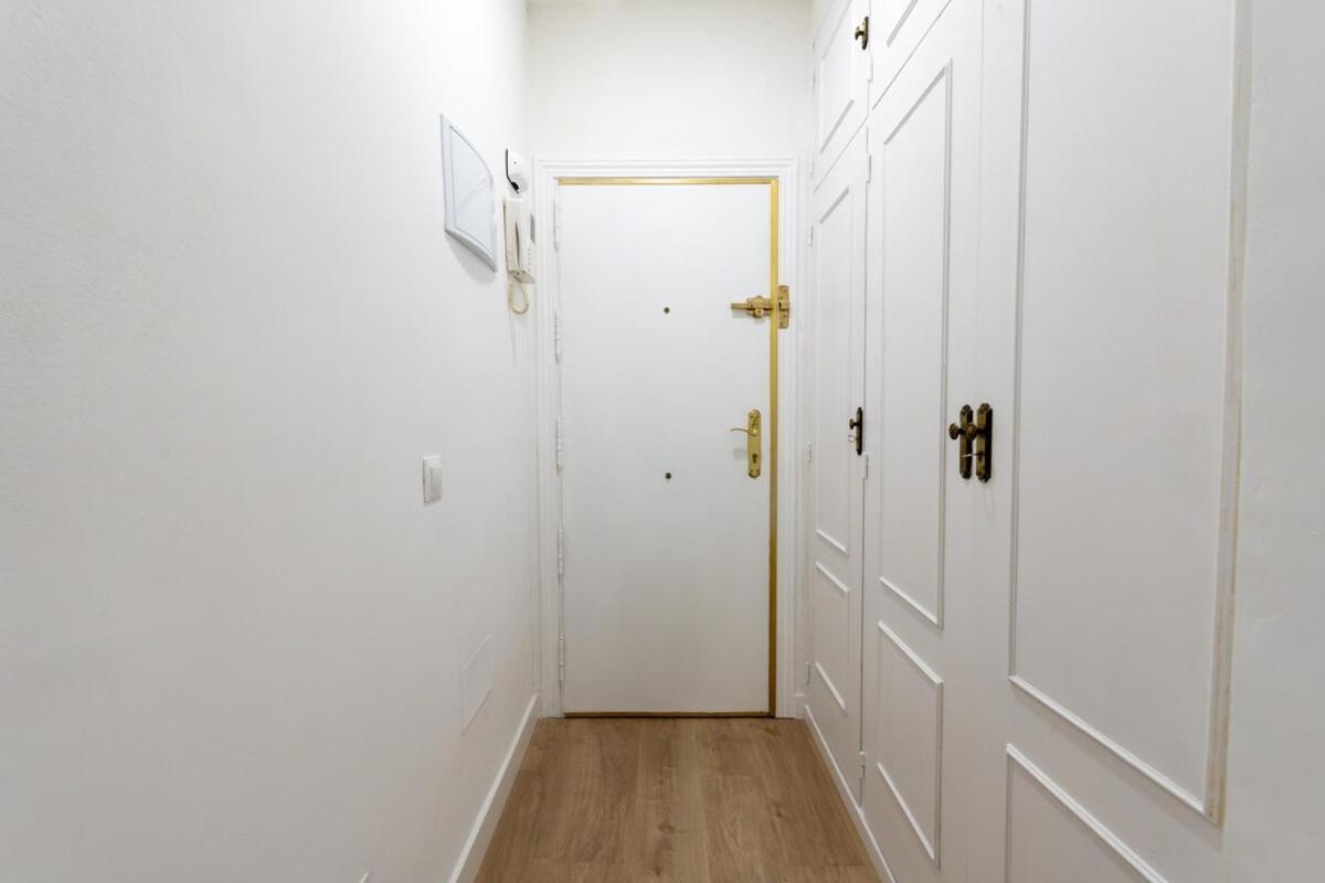 Temporary In The Center Of Pez14 Apartment *