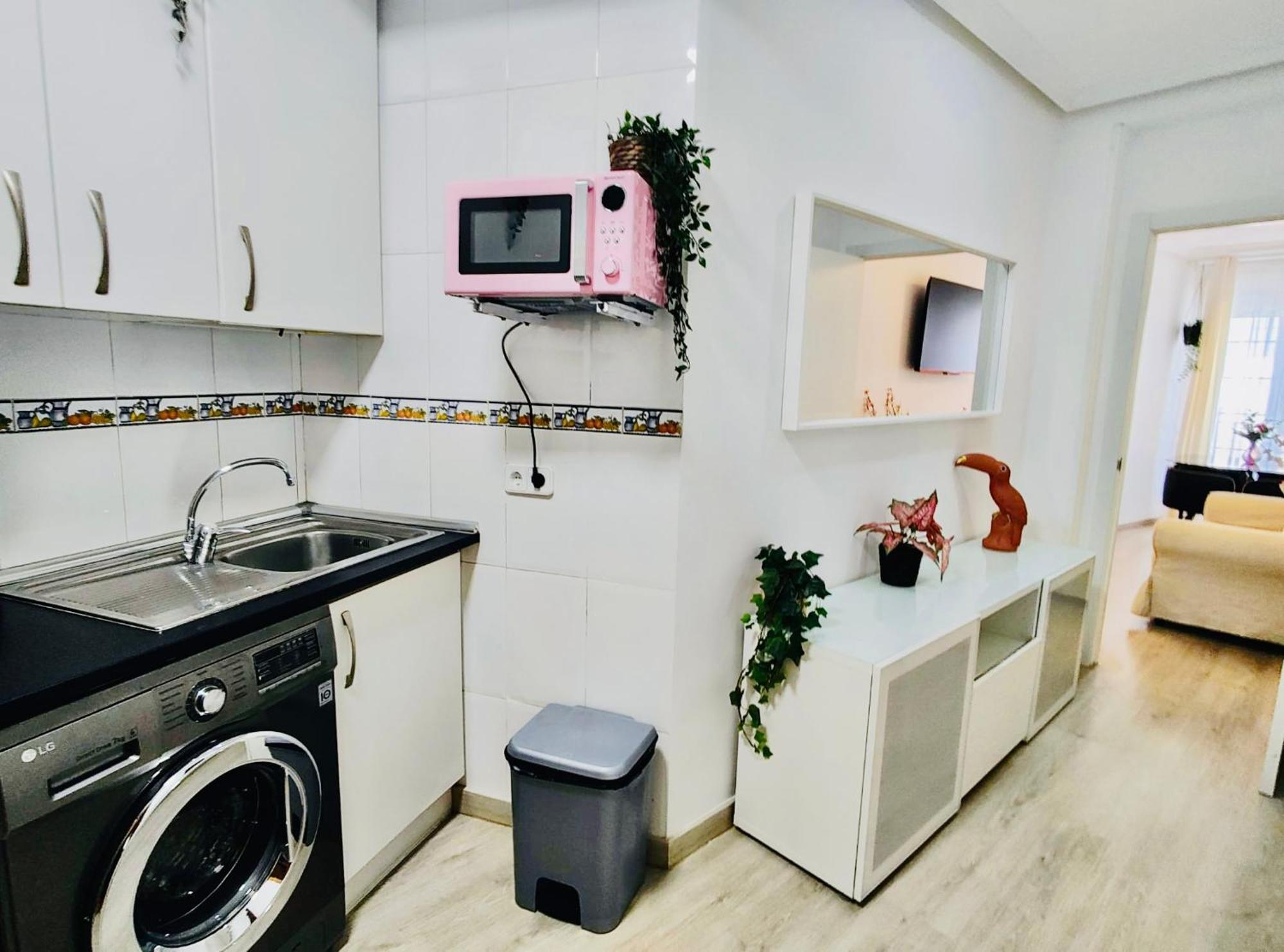 Centro En Gran Via - Callao - Sol Apartment