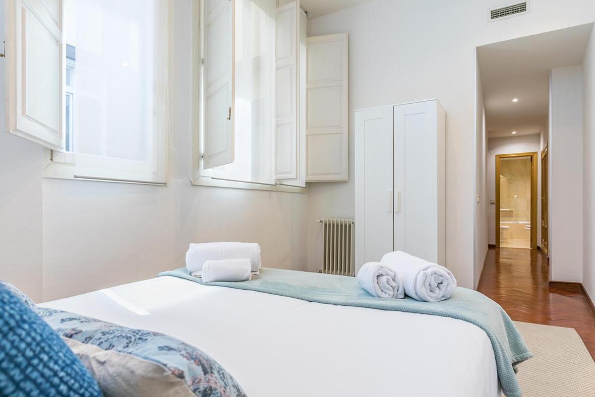 Plaza Mayor By Forever Apartment