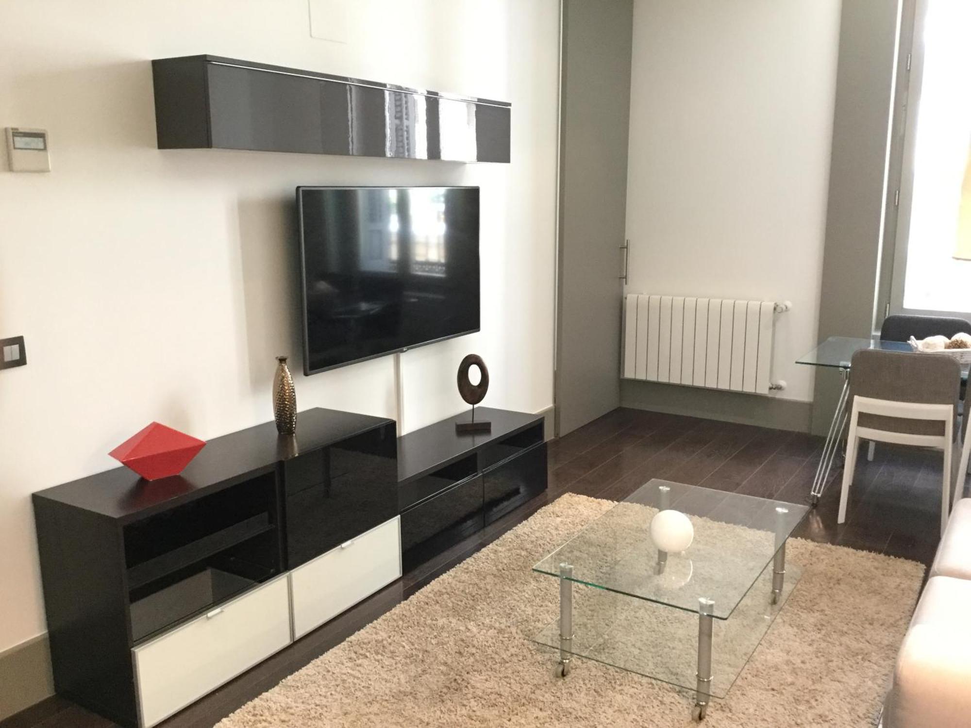 Victor Hugo 4 Dcha 2e By Forever Apartment