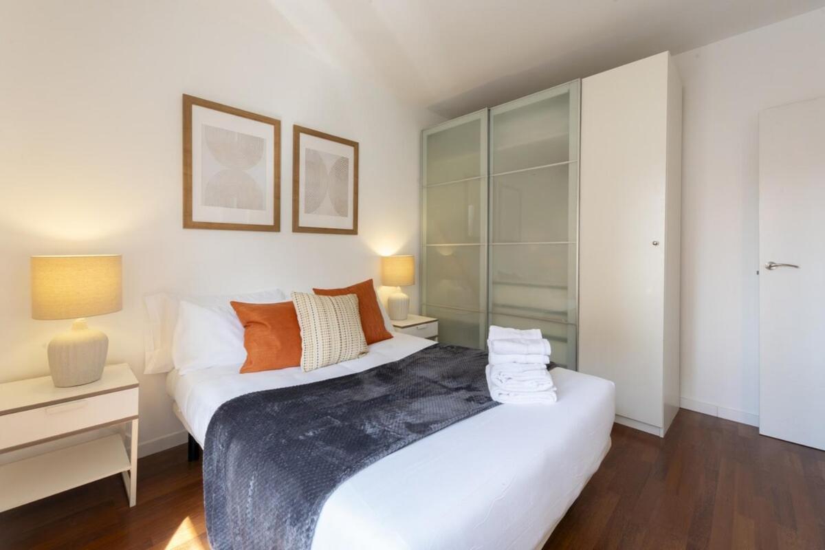 Apartment For Acogedor De 1 Temporal Mal72b *