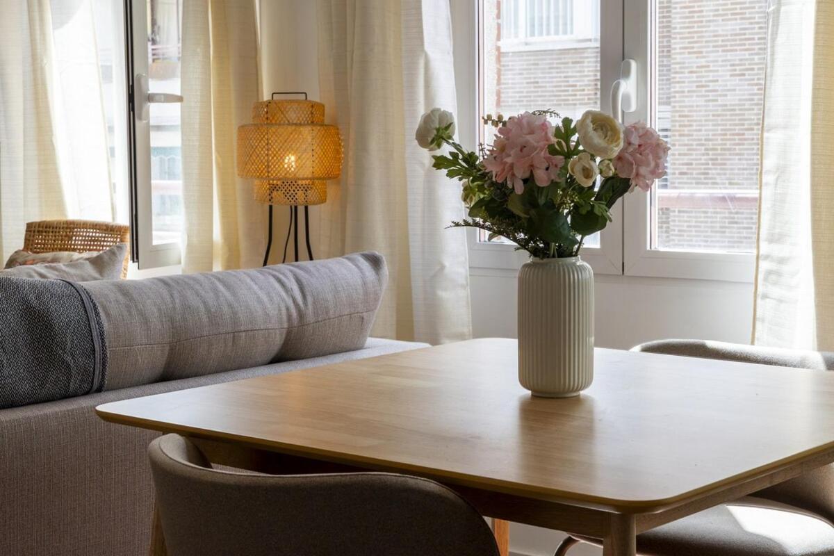 Apartment For Acogedor De 1 Temporal Mal72b *
