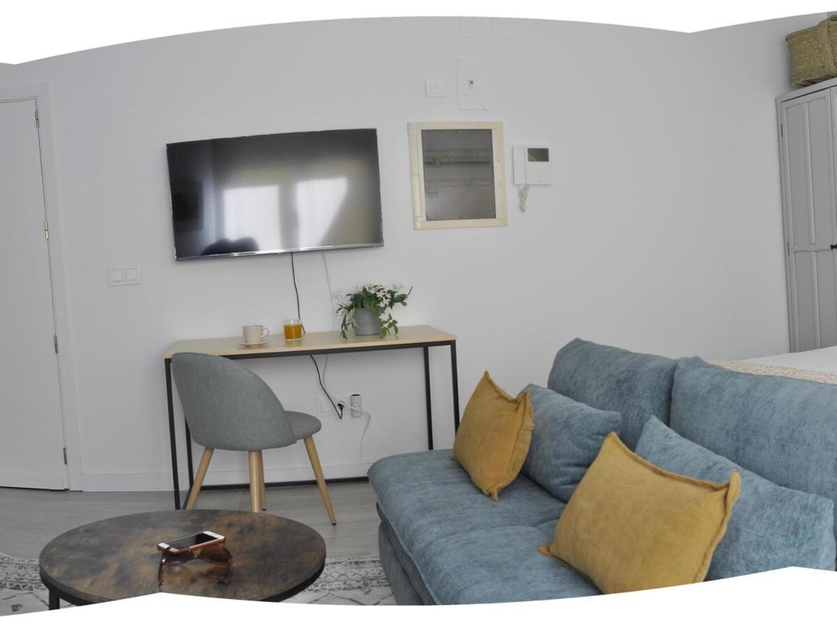 Fantastic In Puerta Del Sol Apartment