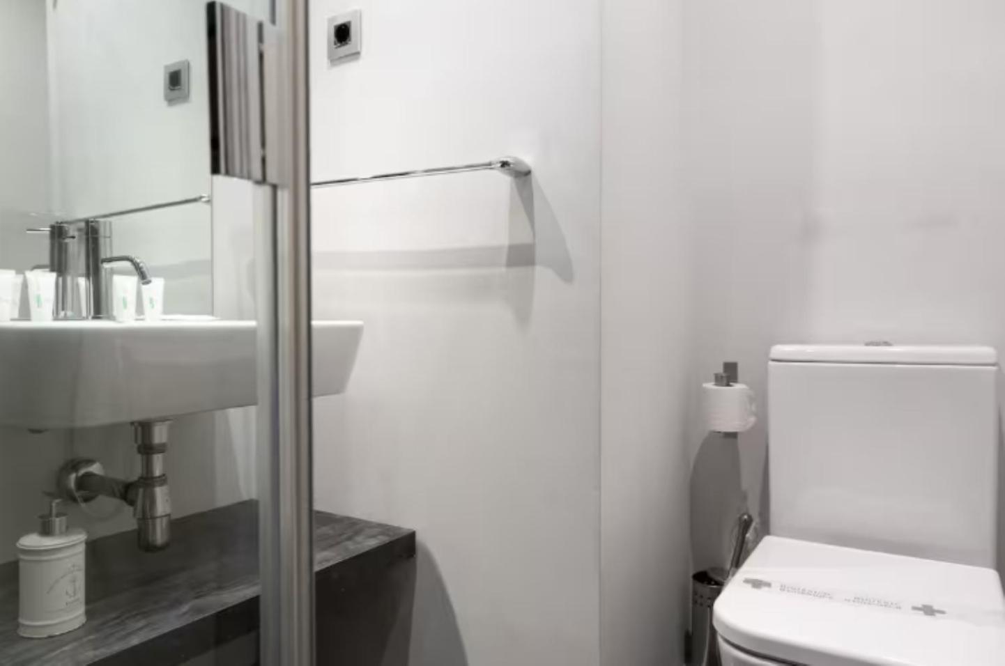 Experience From A Unique & Elegant Penthouse Apartment Madrid